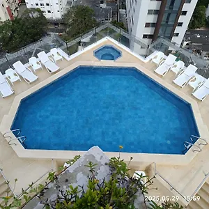 En Bocagrande - Piscina, Jacuzzi Y Mar , Cartagena Colombia